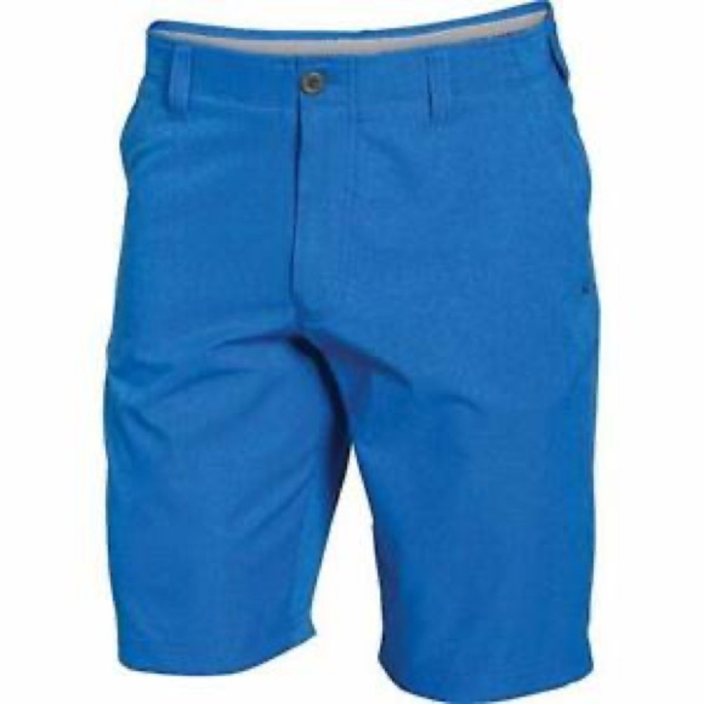 Underarmour Punch Shot golf short. Blue.